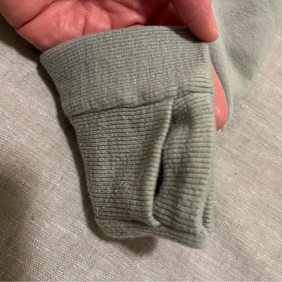 Athleta Sweatshirt - Picture 2 of 5